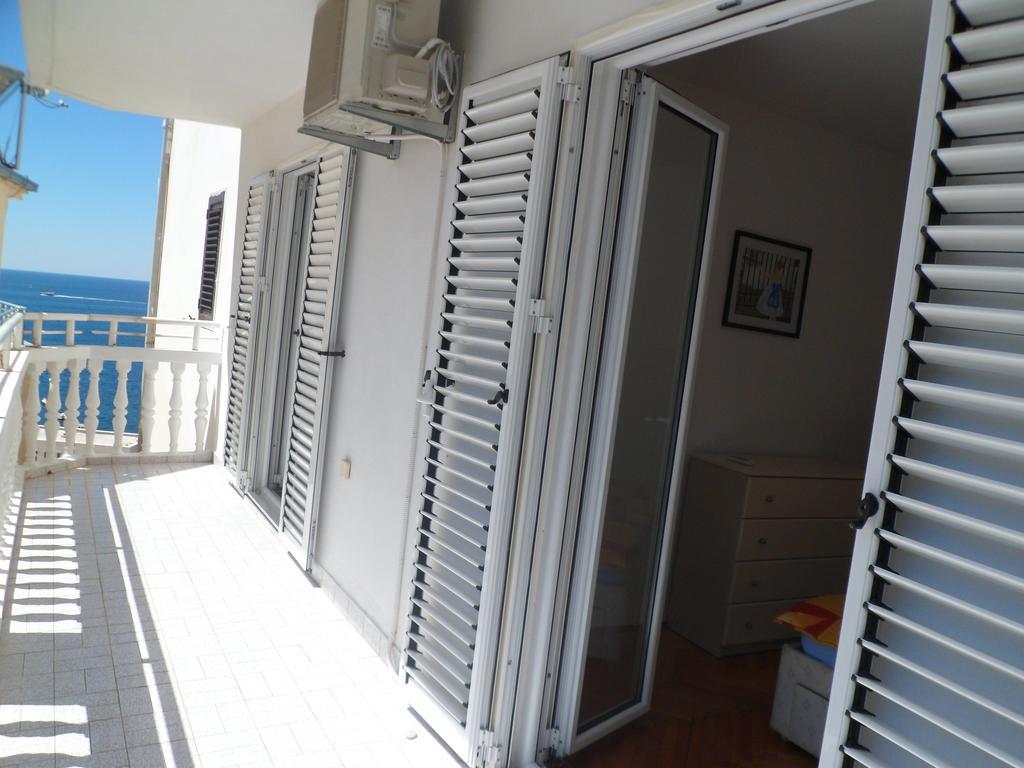 Milocer Apartment Свети Стефан Екстериор снимка